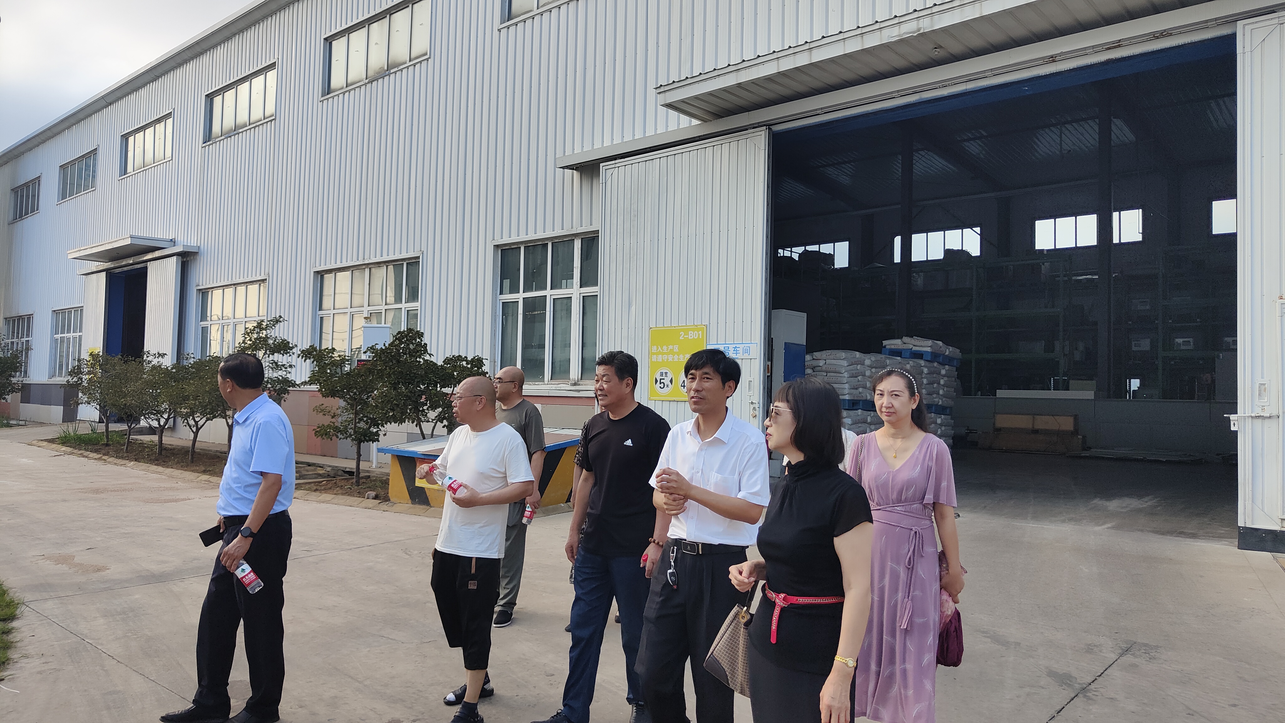 多商会到访啄木鸟漆业集团&mdash;&mdash;互学互鉴 共促发展